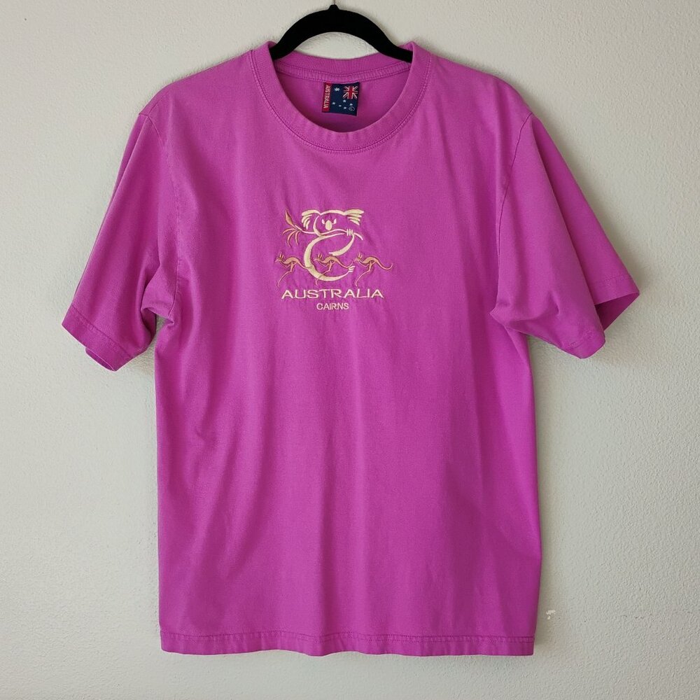 Cairns Australia Pink Embroidered Koala T-Shirt Size L
